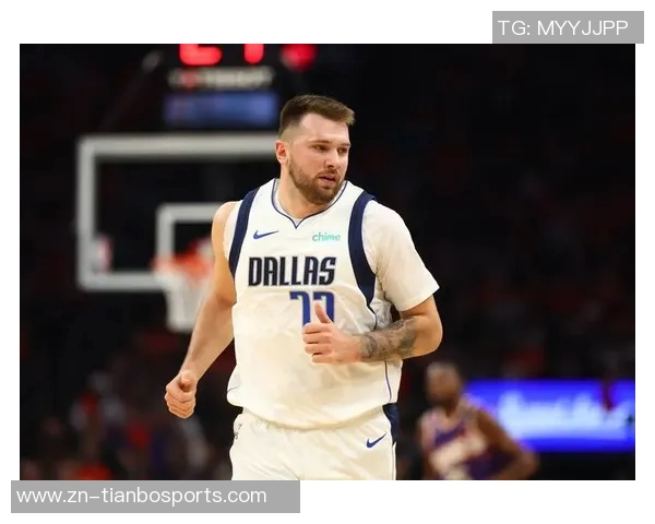 东契奇复出状态火热上半场14投5中斩获18分并送出5助攻